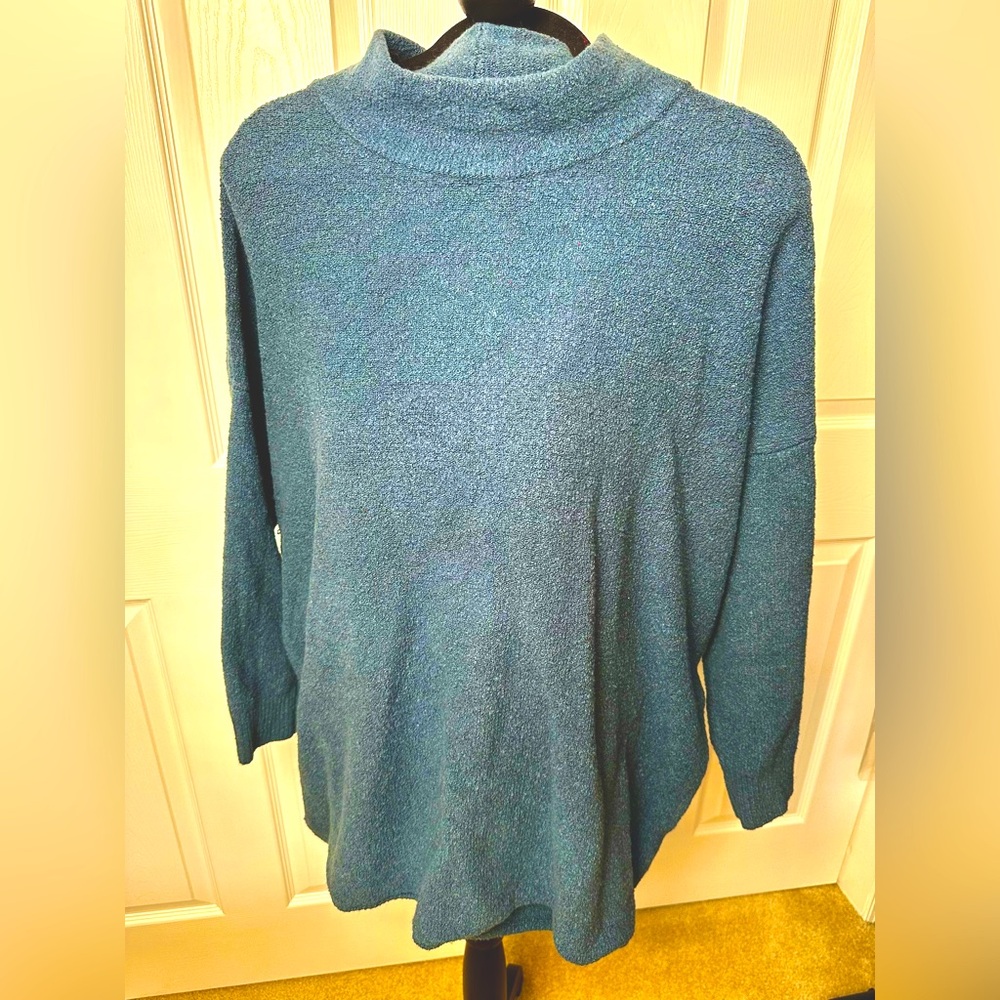 J Jill Oversized Sweater with slits and ties down the side